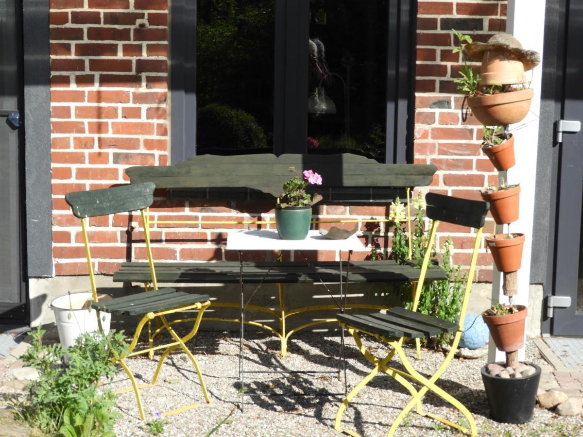 Ferienwohnung Rossenhof Weesby Exteriör bild